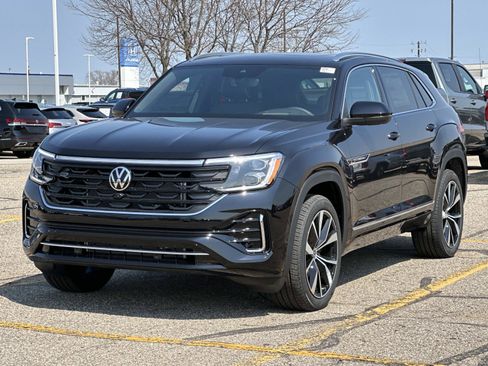 New 2026 Volkswagen Atlas Cross Sport SEL Premium R-Line image 1