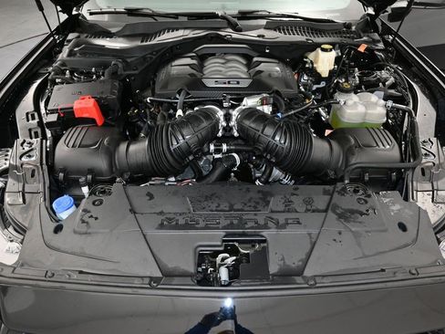 Used 2024 Ford Mustang GT Premium RWD image 10