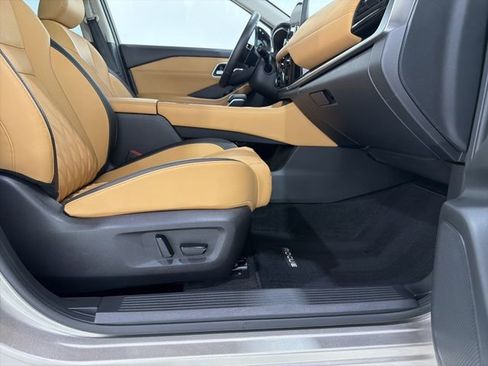 Used 2022 Nissan Rogue Platinum AWD/4WD image 20