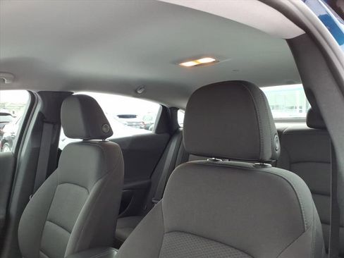 Used 2019 Chevrolet Malibu LT image 16