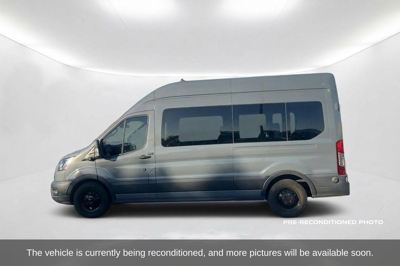 Used 2022 Ford Transit 350 XL AWD/4WD image 9