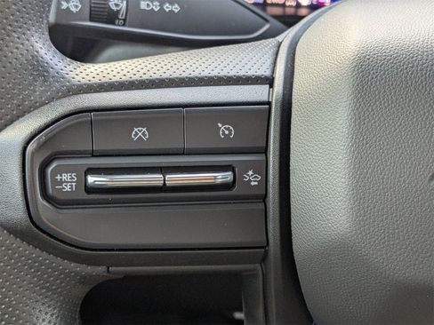 Used 2024 Chevrolet Colorado Trail Boss image 26