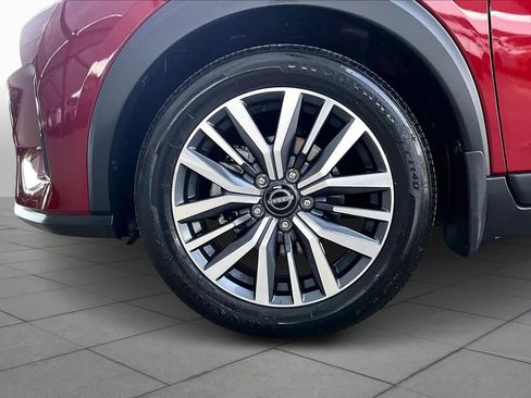 Certified 2024 Nissan Kicks SV image 11