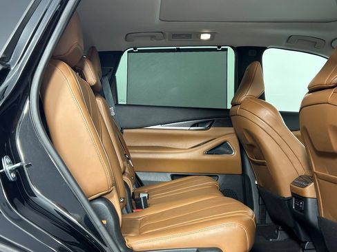 Used 2023 INFINITI QX60 Sensory w/ Vision Package AWD/4WD image 13