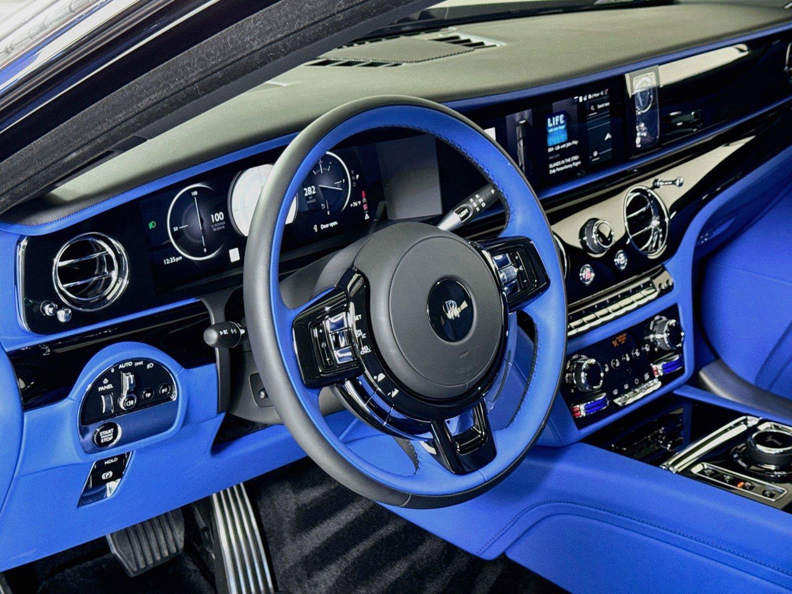 Used 2025 Rolls-Royce Ghost AWD/4WD image 16
