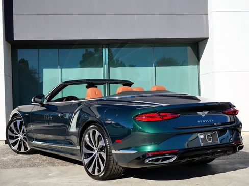 New 2026 Bentley Continental GTC image 3