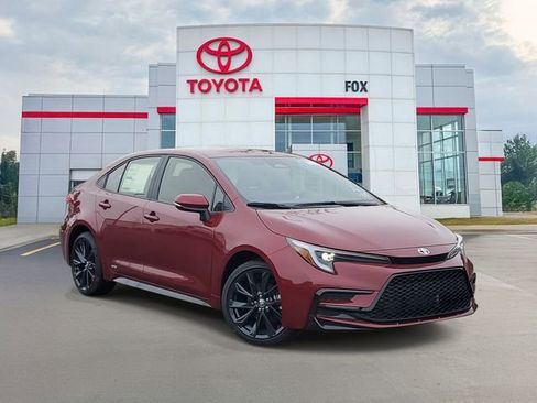 New 2026 Toyota Corolla SE image 1