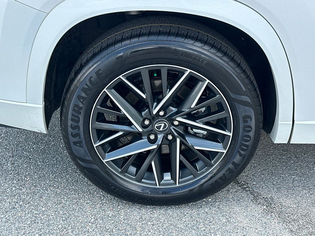 Used 2024 Lexus TX 350 FWD w/ Captains Chair Package image 17