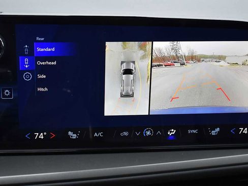 New 2026 Chevrolet Traverse LT w/ Driver Confidence Package image 17