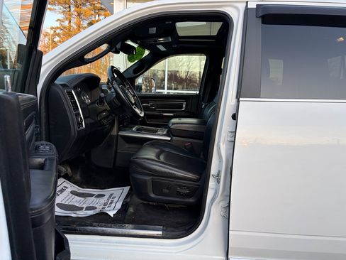 Used 2017 RAM 2500 Limited image 22