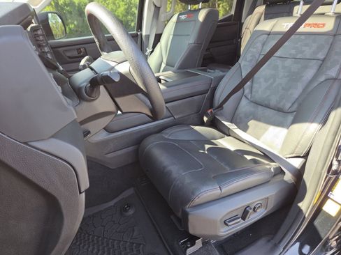 Used 2023 Toyota Tundra TRD Pro AWD/4WD image 33