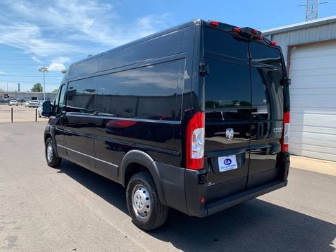 Used 2023 RAM ProMaster 2500 FWD image 5
