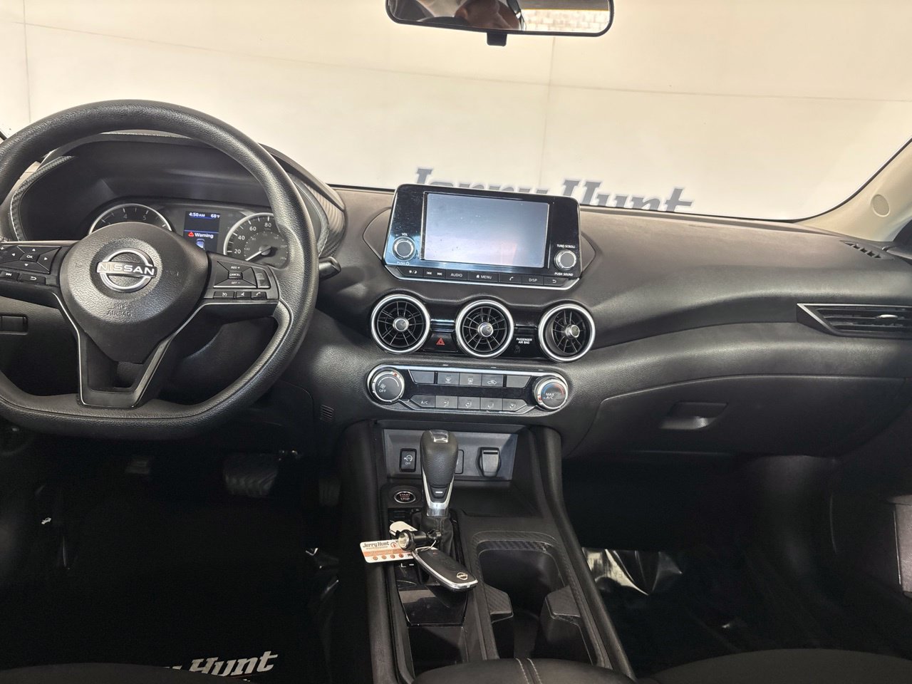 Used 2024 Nissan Sentra S FWD image 23