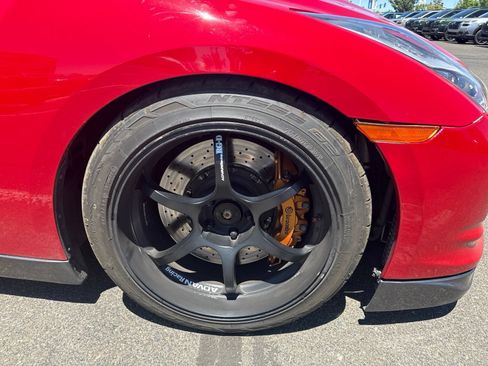 Used 2009 Nissan GT-R Premium AWD/4WD image 5