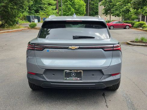 New 2026 Chevrolet Equinox EV LT AWD/4WD image 5