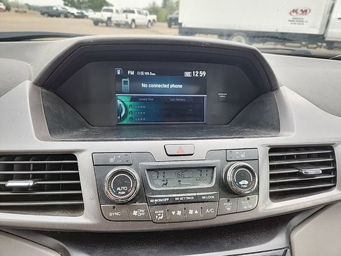 Used 2015 Honda Odyssey EX-L image 19