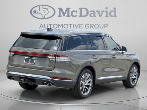 New 2025 Lincoln Aviator Reserve w/ Illumination Package RWD image 7