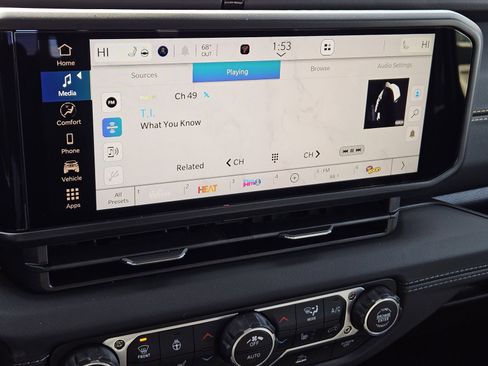 New 2026 Jeep Gladiator Sport AWD/4WD image 19