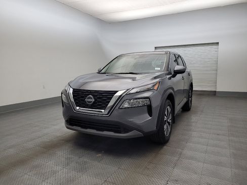 Used 2023 Nissan Rogue SV image 15
