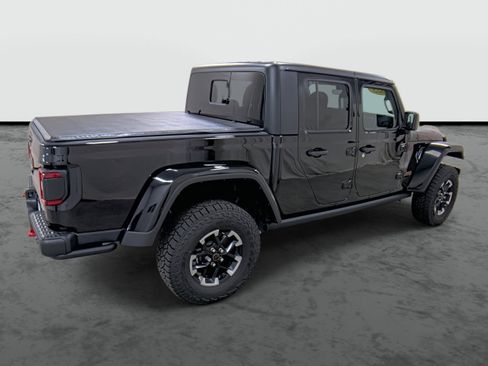 Used 2025 Jeep Gladiator Rubicon w/ Dual Top Group AWD/4WD image 4
