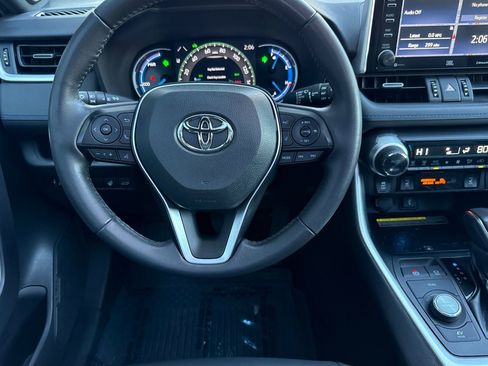 Used 2021 Toyota RAV4 XSE image 18