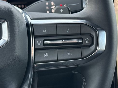 New 2026 GMC Acadia Elevation w/ Black Edition image 21