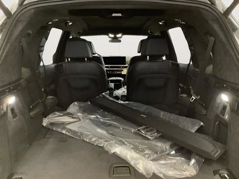 New 2026 BMW X7 M60i AWD/4WD image 29