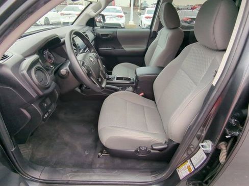 Certified 2022 Toyota Tacoma SR image 8