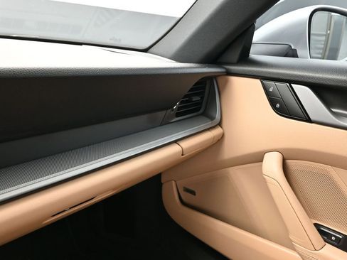 Certified 2023 Porsche 911 Carrera image 25