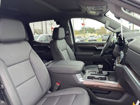New 2026 Chevrolet Silverado 1500 RST AWD/4WD image 9