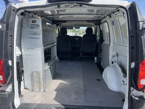 Used 2016 Mercedes-Benz Metris Cargo Van image 9
