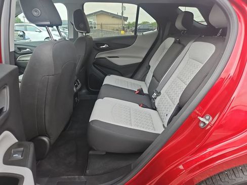 Used 2023 Chevrolet Equinox LT FWD image 25