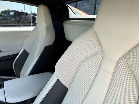 Used 2019 BMW i8 Roadster AWD/4WD image 19