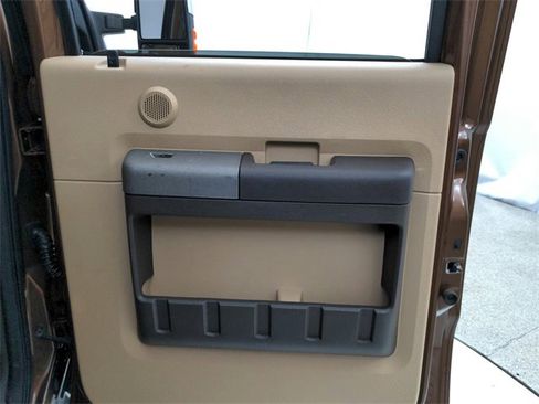 Used 2011 Ford F450 Lariat image 41