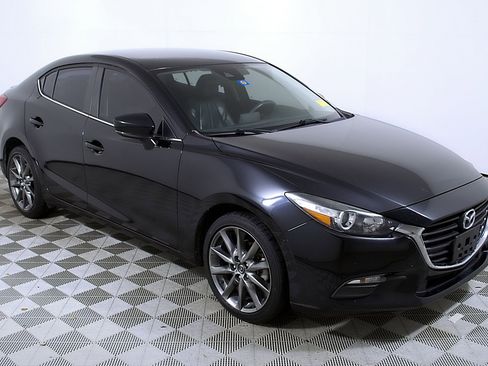 Used 2018 MAZDA MAZDA3 Touring image 6