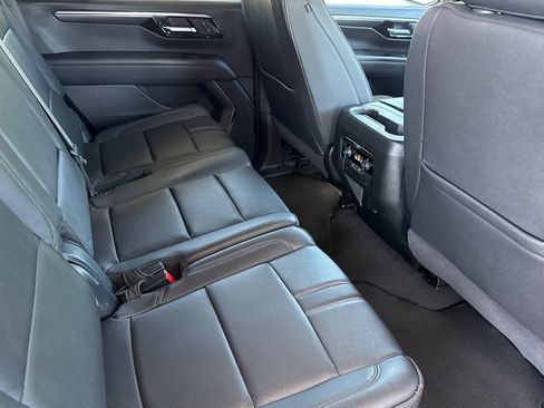 Used 2025 Chevrolet Tahoe RST AWD/4WD image 25