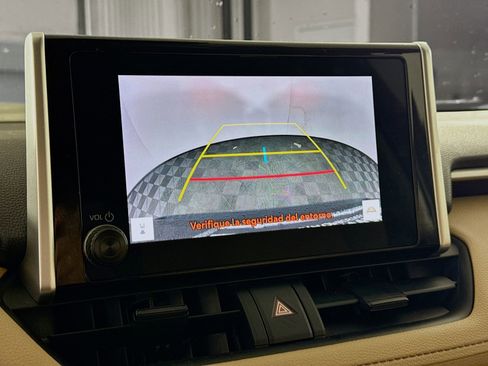 Used 2023 Toyota RAV4 LE image 12