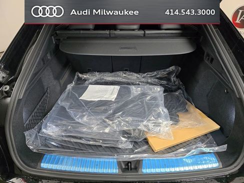 New 2026 Audi SQ5 Premium Plus image 11