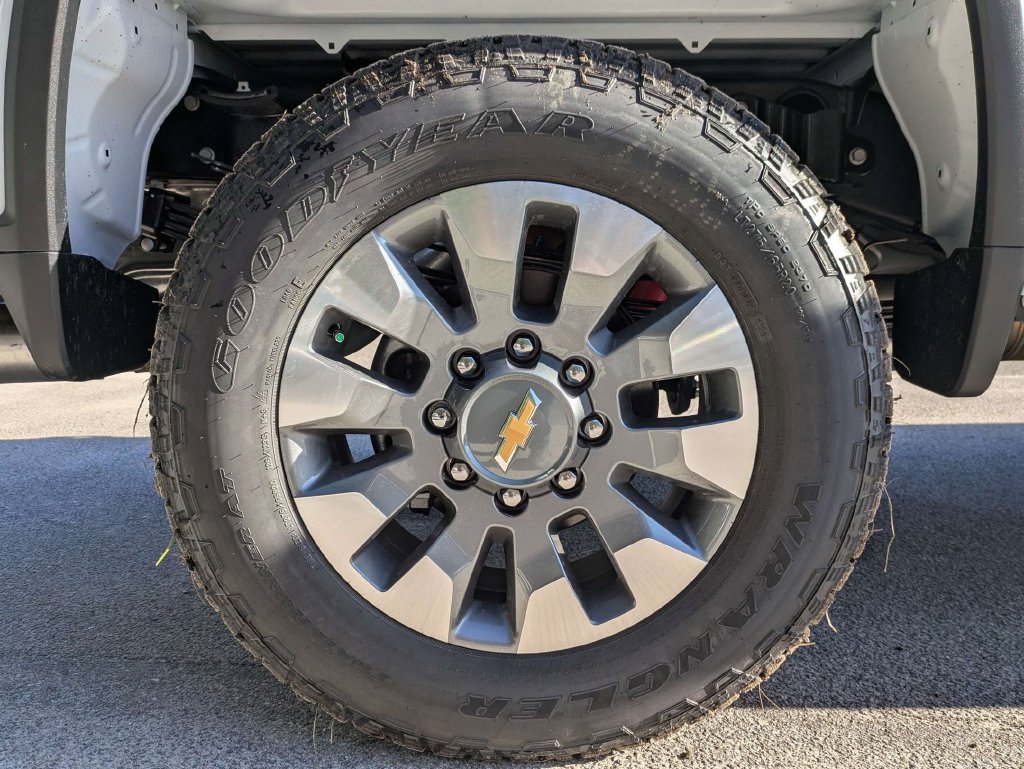New 2026 Chevrolet Silverado 2500 Custom w/ Custom Value Package AWD/4WD image 14