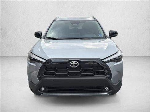 New 2026 Toyota Corolla Cross XLE image 2