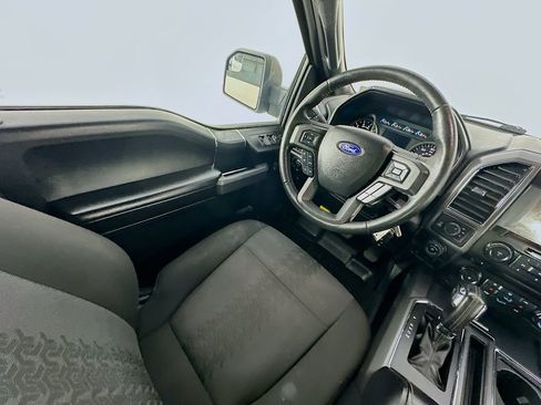 Used 2018 Ford F150 XLT w/ Equipment Group 302A Luxury AWD/4WD image 9