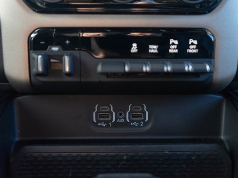 Used 2022 RAM 1500 Laramie image 17