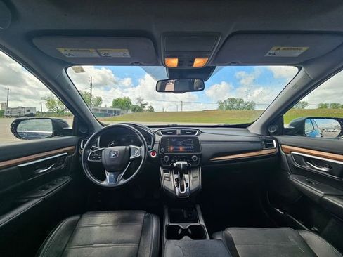 Used 2018 Honda CR-V Touring image 12