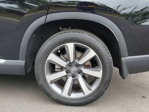 Used 2025 Honda Pilot Elite image 8