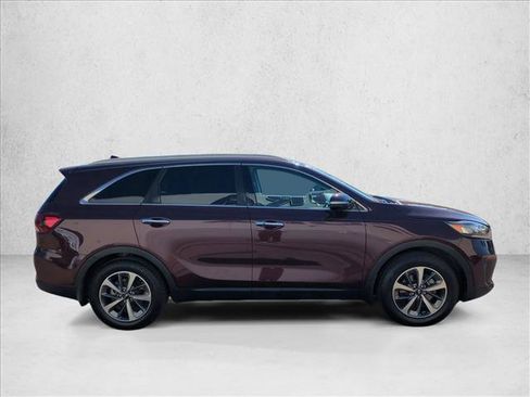 Used 2019 Kia Sorento EX w/ EX Premium Package FWD image 4