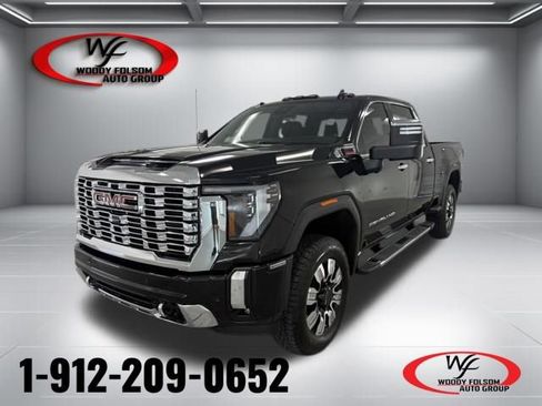 New 2026 GMC Sierra 2500 Denali w/ Denali Reserve Package AWD/4WD image 1