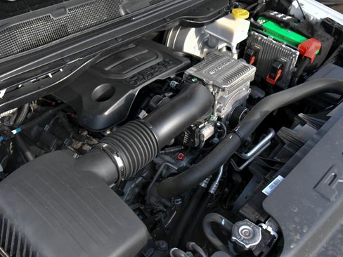 Used 2022 RAM 1500 Big Horn AWD/4WD image 50