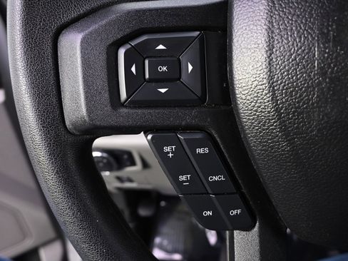 Used 2018 Ford F250 XLT w/ XLT Value Package image 36