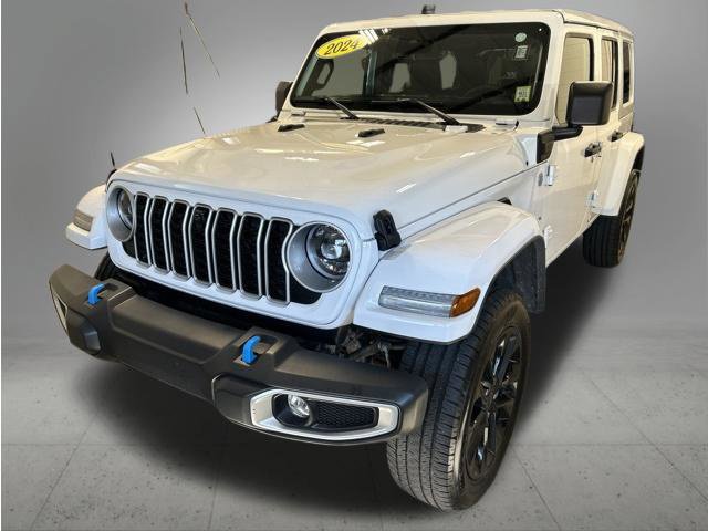 Used 2024 Jeep Wrangler Unlimited Sahara w/ Technology Group AWD/4WD image 1