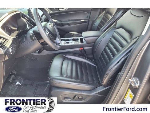 Used 2021 Ford Edge SEL w/ Convenience Package FWD image 24